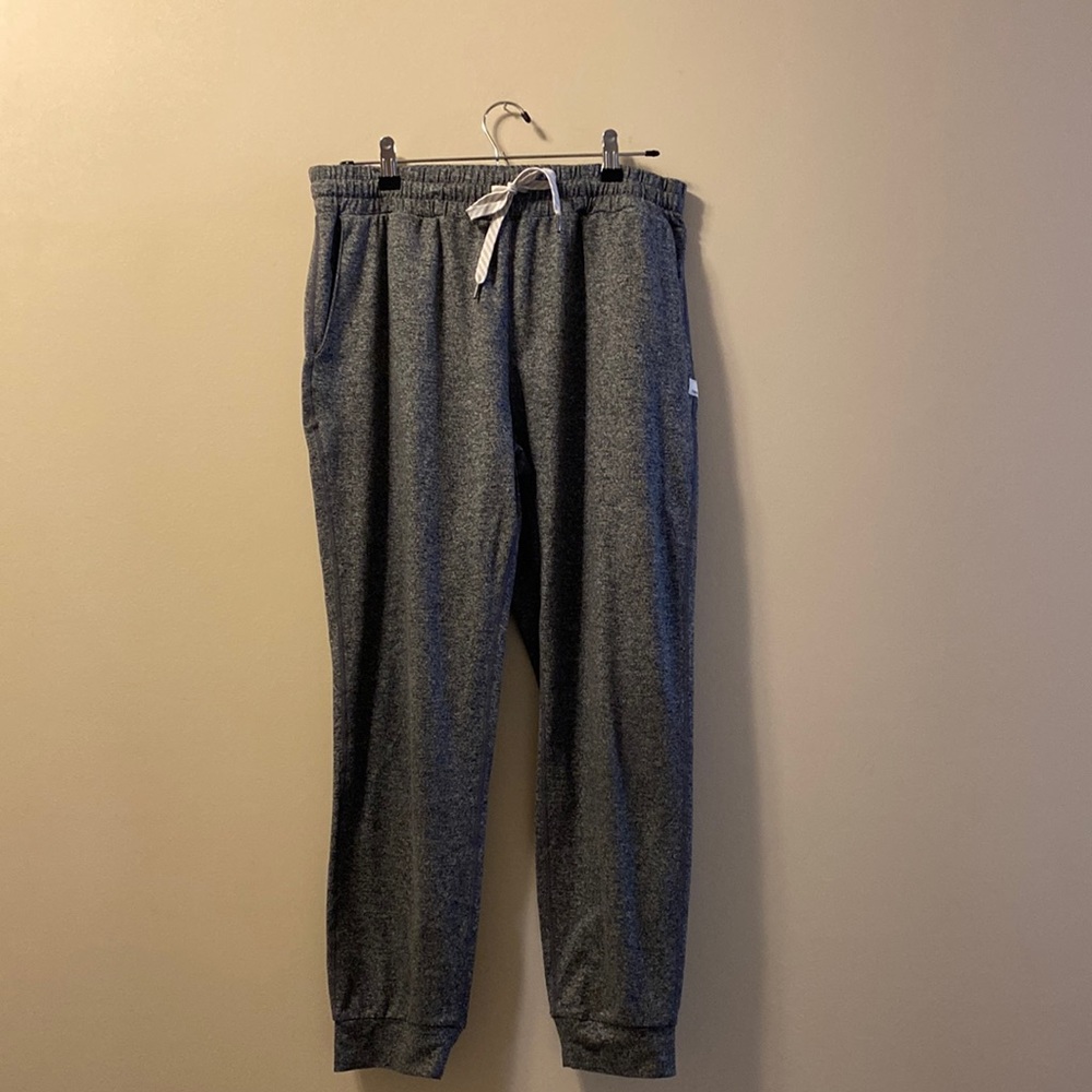 Vuori Performance Jogger